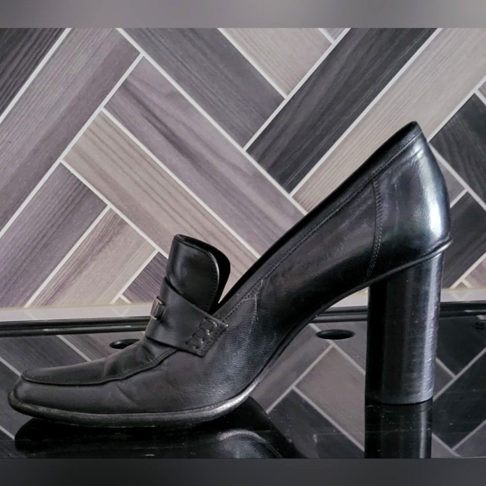 FENDI Womens Leather Loafer Pumps Black Chunky Cylinder Heel Size 6.5